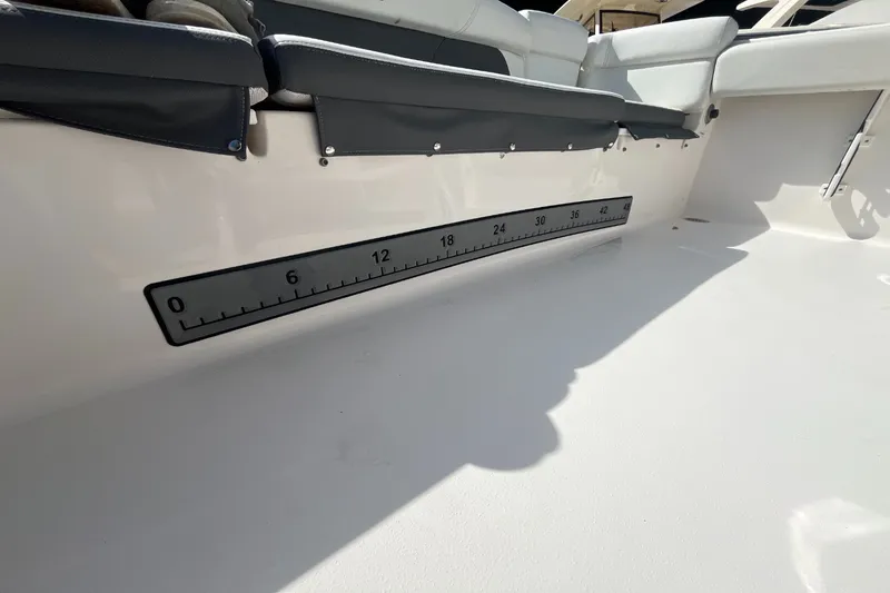 Slide: The Image of Tidewater 210 LXF 2020 - 42