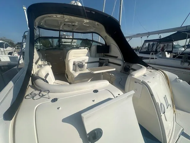 Slide: The Image of Sea Ray 38 Sundancer 2006 - 5
