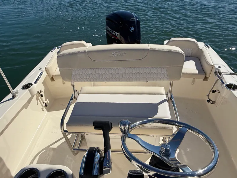 Slide: The Image of Scout 188 Sportfish 2026 - 8