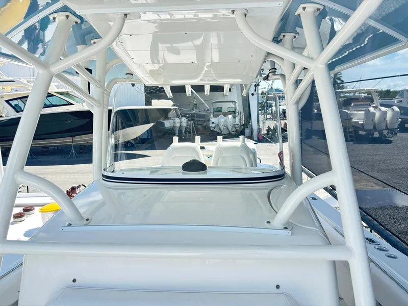 Slide: The Image of Regulator Marine 34 CC 2015 - 15