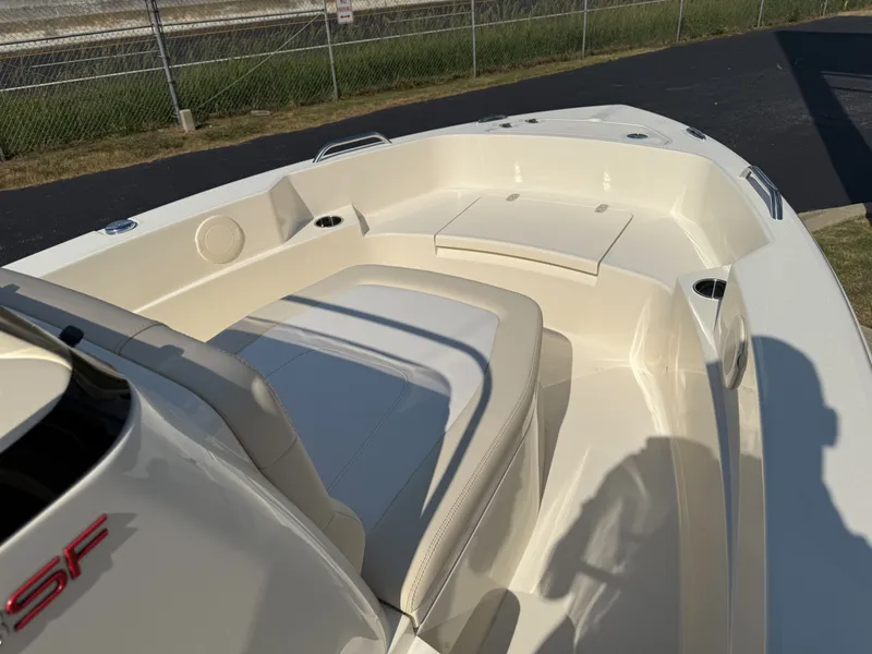 Slide: The Image of Scout 188 Sportfish 2026 - 17