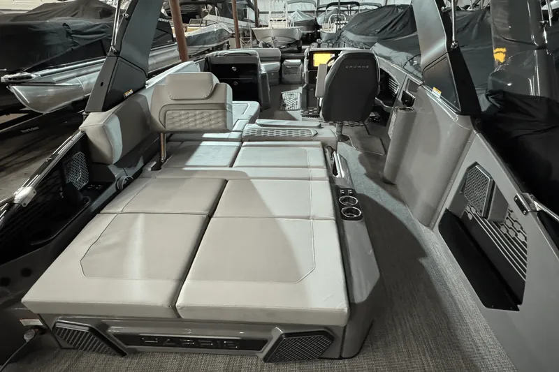 Slide: The Image of Harris 250 Crowne 2025 - 10