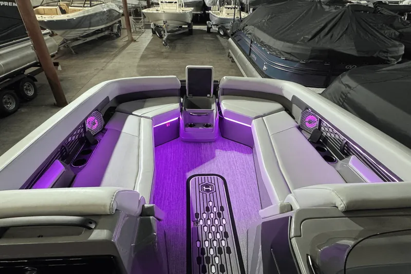 Slide: The Image of Harris 250 Crowne 2025 - 22