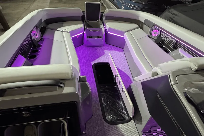 Slide: The Image of Harris 250 Crowne 2025 - 23