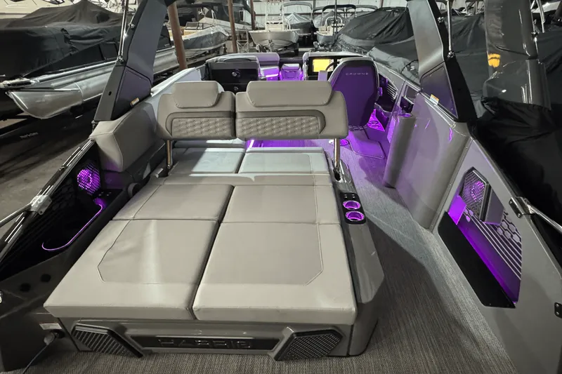 Slide: The Image of Harris 250 Crowne 2025 - 9