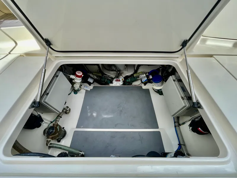 Slide: The Image of Scout 355 LXF 2022 - 44