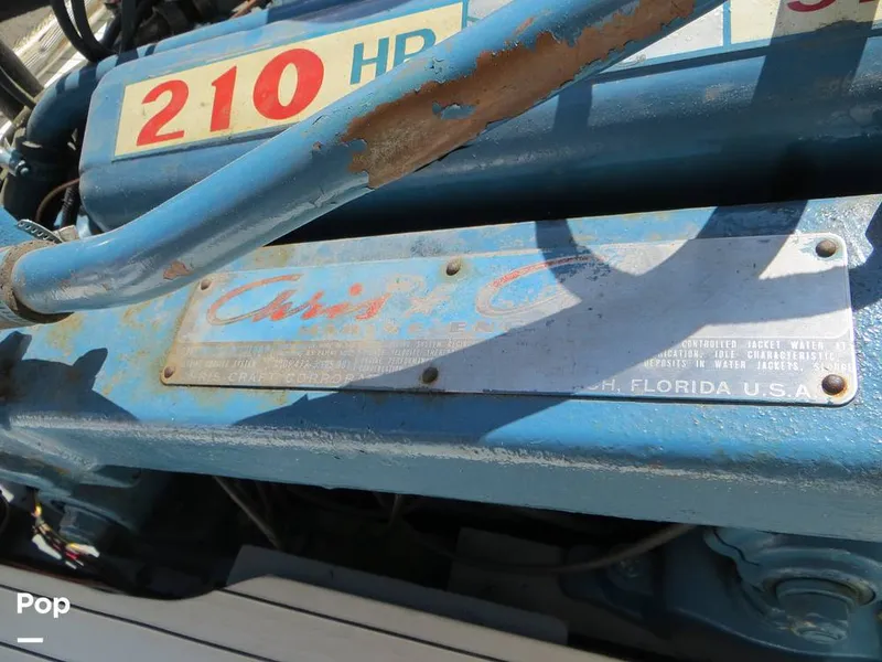 Slide: The Image of Chris-Craft Cavalier Cutlass 22' 1966 - 7682563