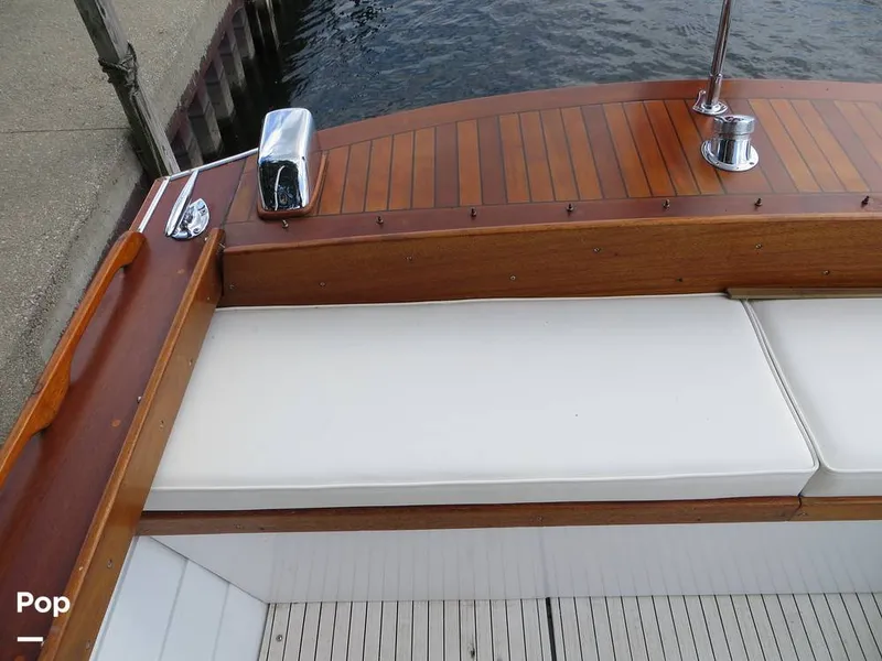Slide: The Image of Chris-Craft Cavalier Cutlass 22' 1966 - 7682488