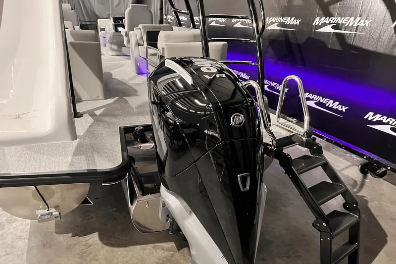 Slide: The Image of Harris Solstice RD 270 2025 - 11