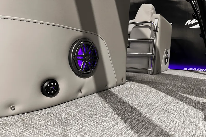 Slide: The Image of Harris Solstice RD 270 2025 - 14