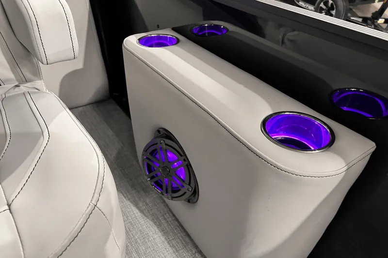 Slide: The Image of Harris Solstice RD 270 2025 - 25