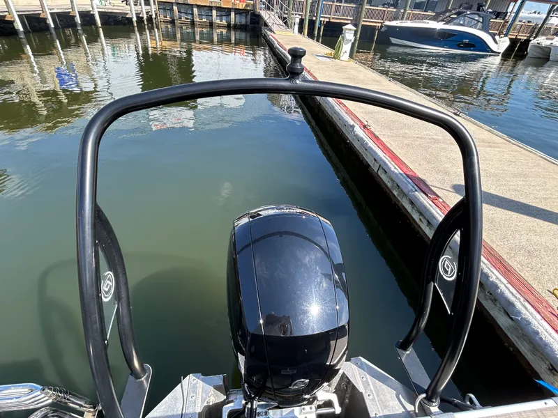 Slide: The Image of Premier 230 Sunsation 2023 - 27