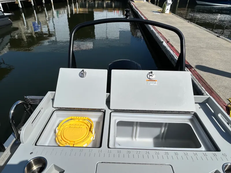 Slide: The Image of Premier 230 Sunsation 2023 - 9