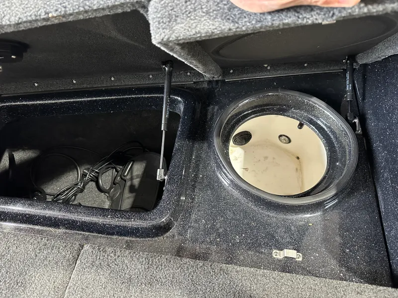 Slide: The Image of Skeeter WX 1910 2022 - 11