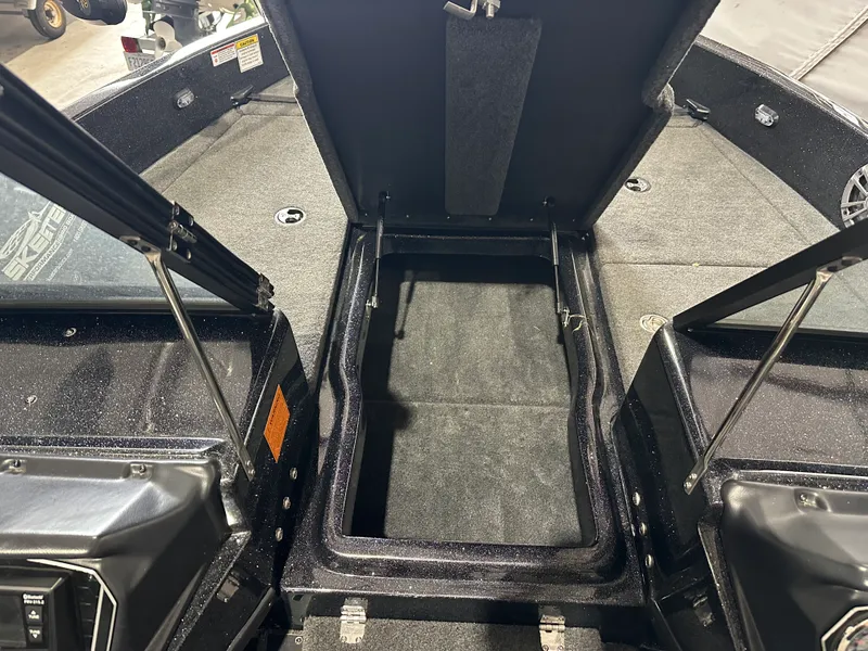 Slide: The Image of Skeeter WX 1910 2022 - 14