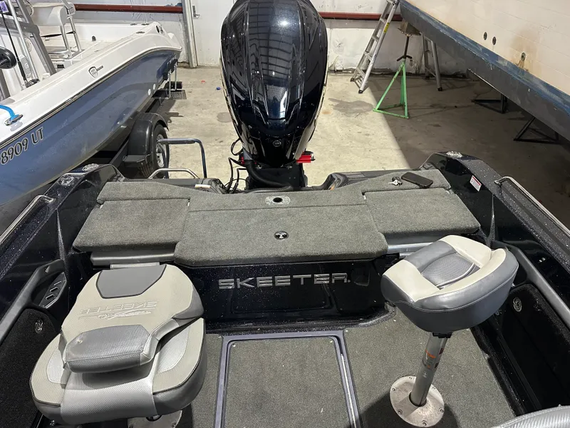 Slide: The Image of Skeeter WX 1910 2022 - 21