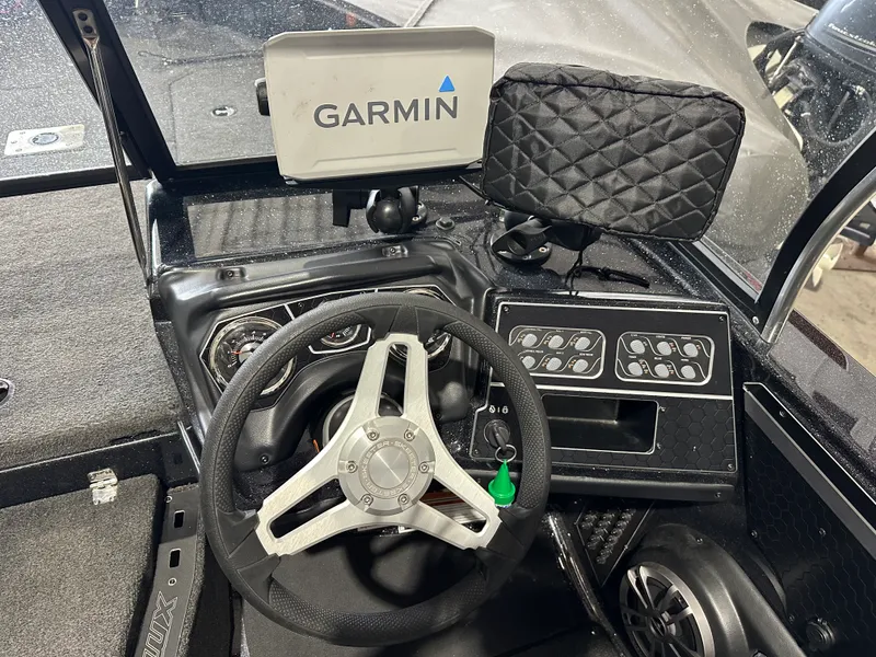 Slide: The Image of Skeeter WX 1910 2022 - 26