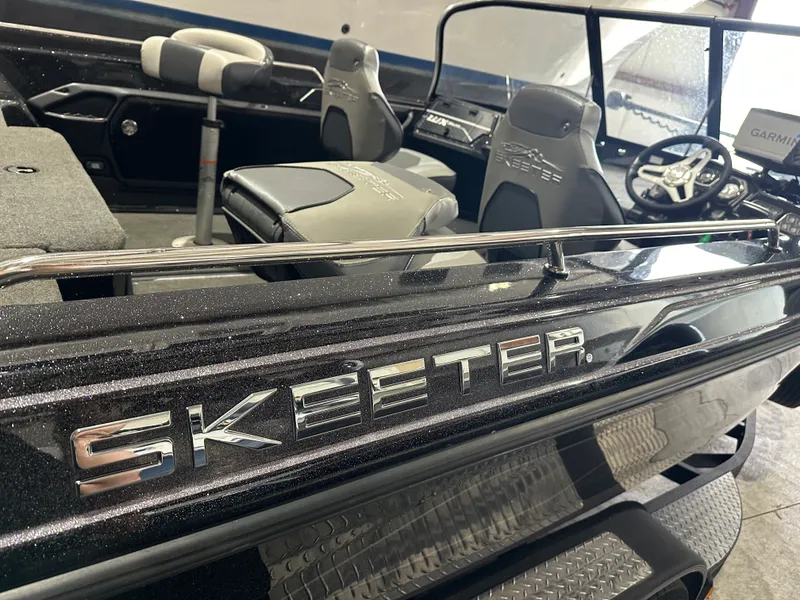 Slide: The Image of Skeeter WX 1910 2022 - 9