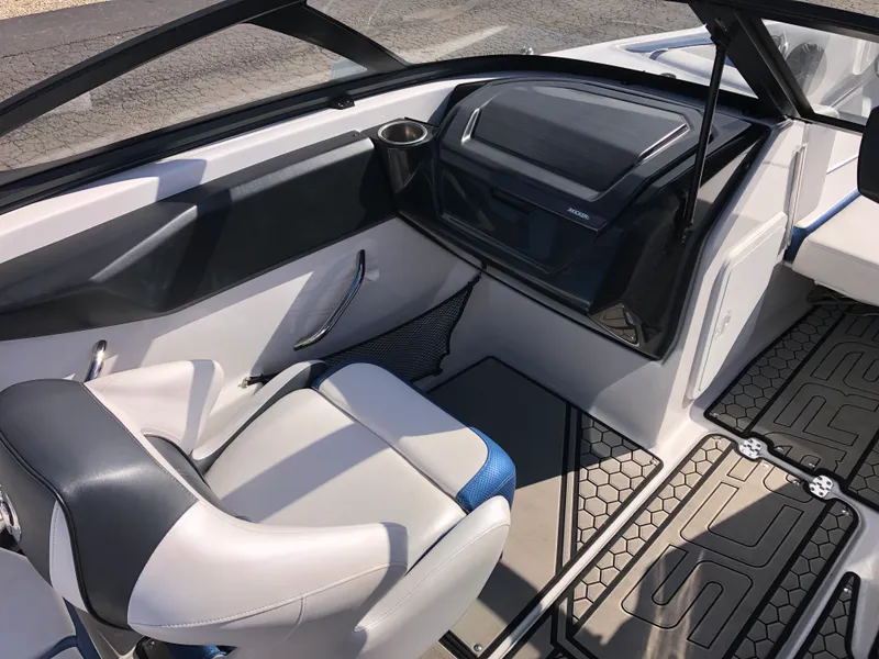 Slide: The Image of Scarab 195 ID 2019 - 11