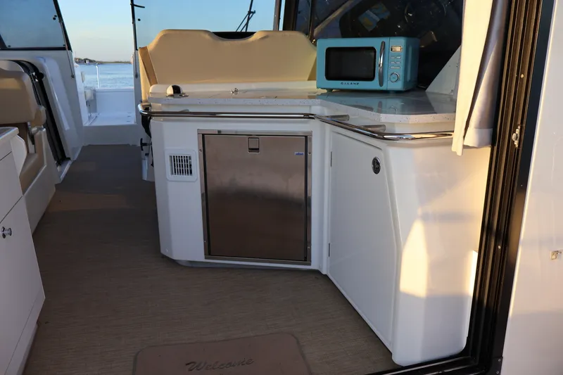 Slide: The Image of Aquila 36 Sport 2023 - 25