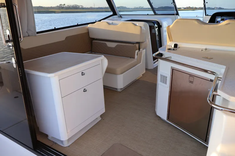 Slide: The Image of Aquila 36 Sport 2023 - 26