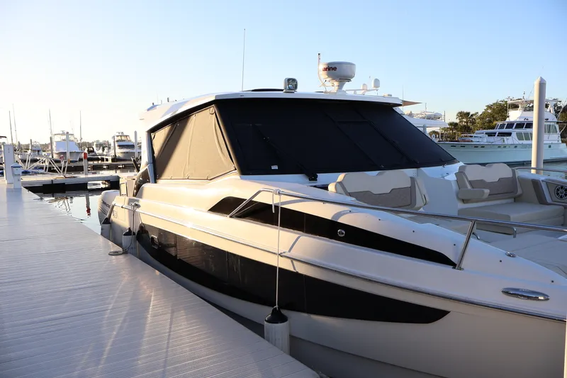 Slide: The Image of Aquila 36 Sport 2023 - 8