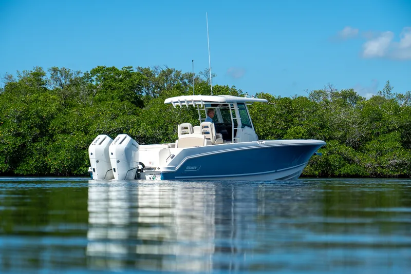Slide: The Image of Boston Whaler 330 Outrage 2026 - 33