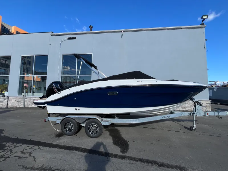 Slide: The Image of Sea Ray SPX 210 Outboard 2026 - 24