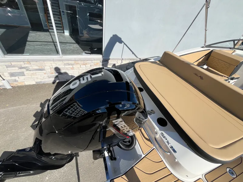 Slide: The Image of Sea Ray SPX 210 Outboard 2026 - 6