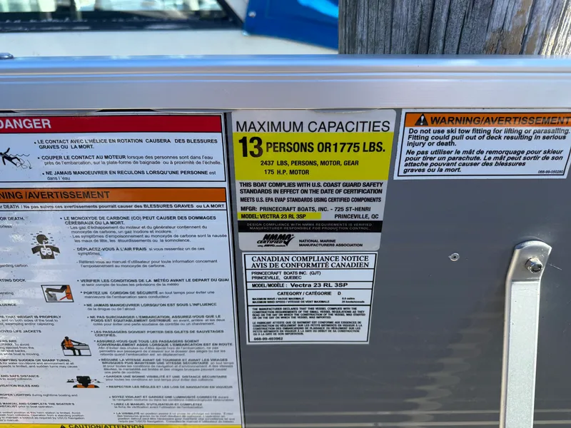 Slide: The Image of Princecraft VECTRA 23 2020 - 12