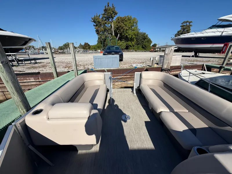 Slide: The Image of Princecraft VECTRA 23 2020 - 15