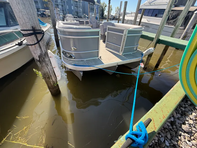 Slide: The Image of Princecraft VECTRA 23 2020 - 4