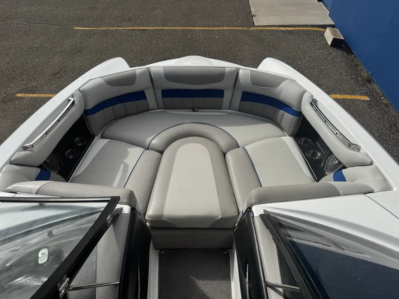 Slide: The Image of Malibu 20 MXZ 2014 - 35