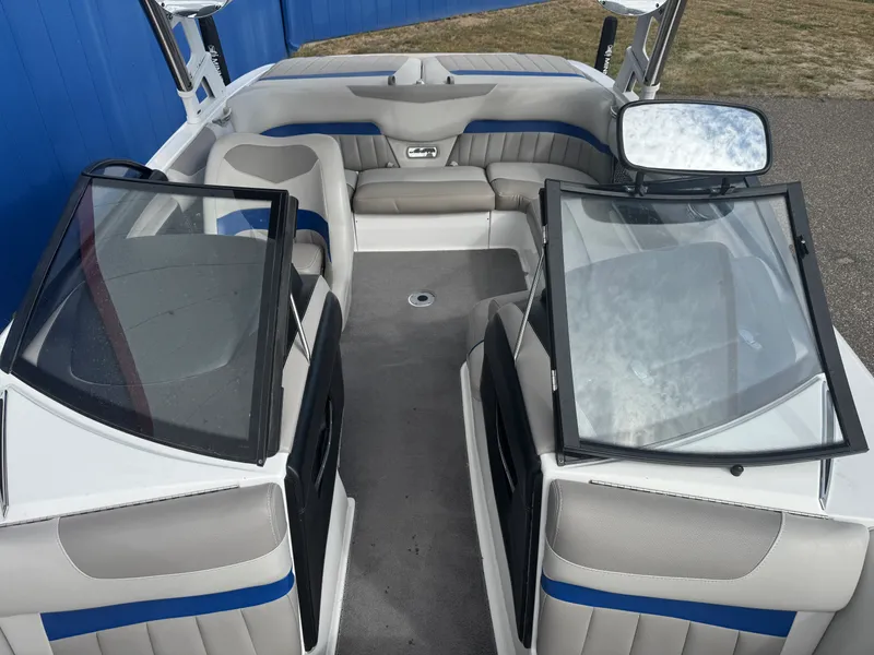 Slide: The Image of Malibu 20 MXZ 2014 - 42