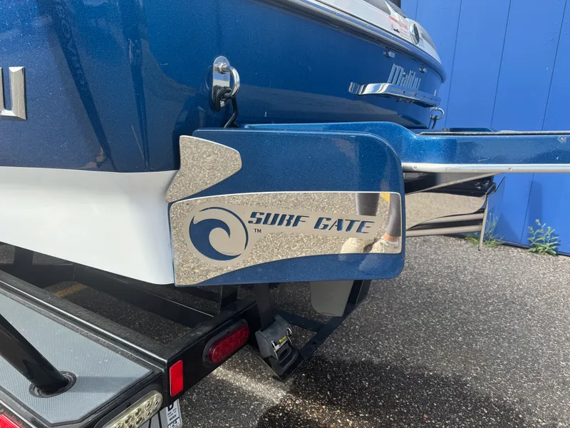 Slide: The Image of Malibu 20 MXZ 2014 - 5