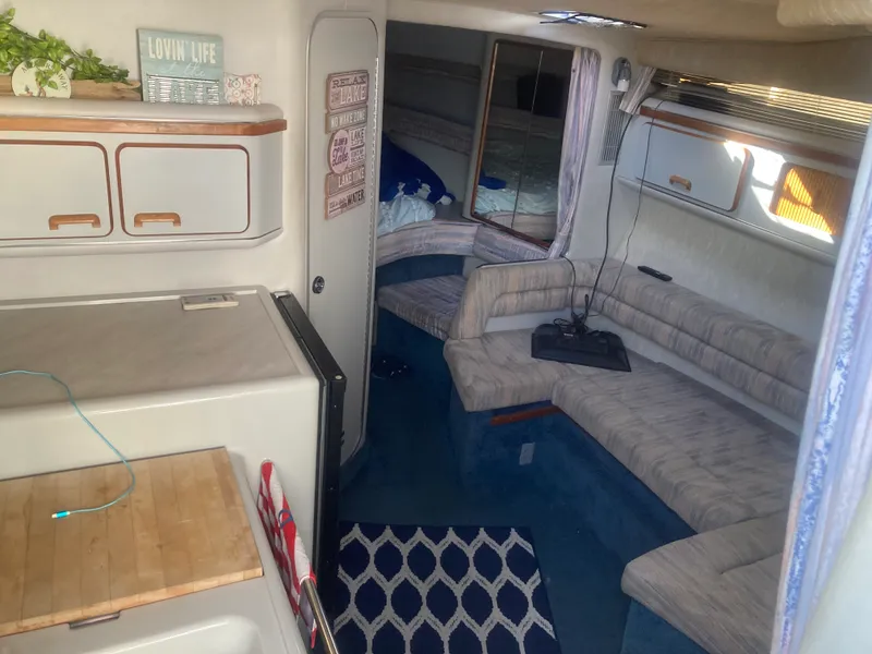 Slide: The Image of Sea Ray 310 SUNDANCER 1990 - 25