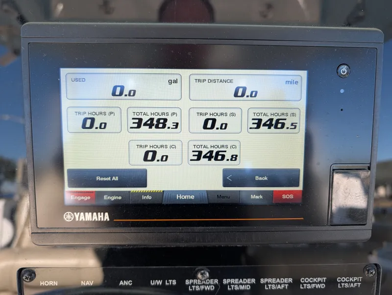 Slide: The Image of Cobia 344 CC 2019 - 23