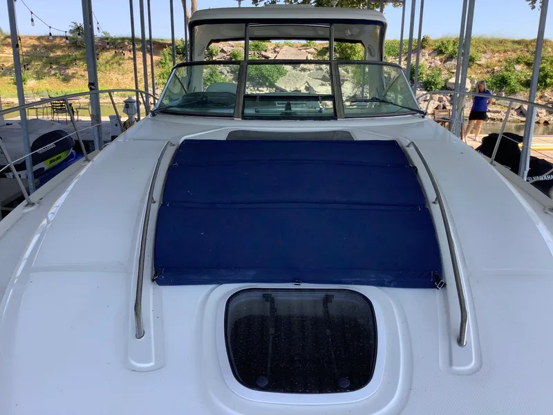 Slide: The Image of Sea Ray 390 SUNDANCER 2004 - 11