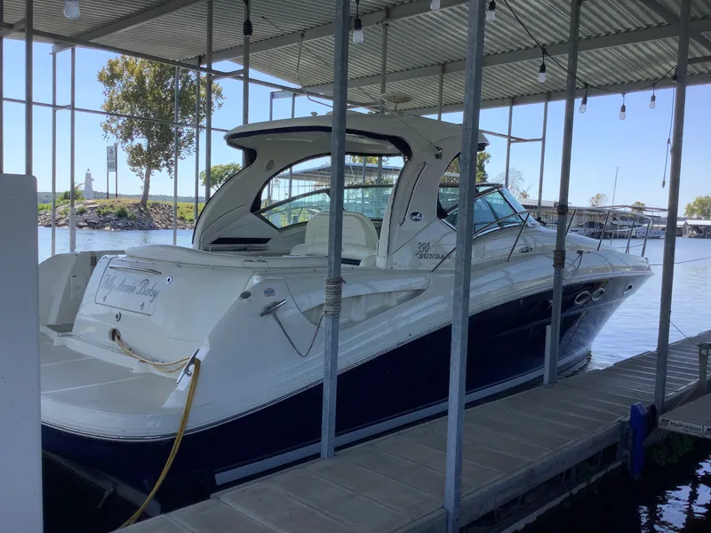 Slide: The Image of Sea Ray 390 SUNDANCER 2004 - 8