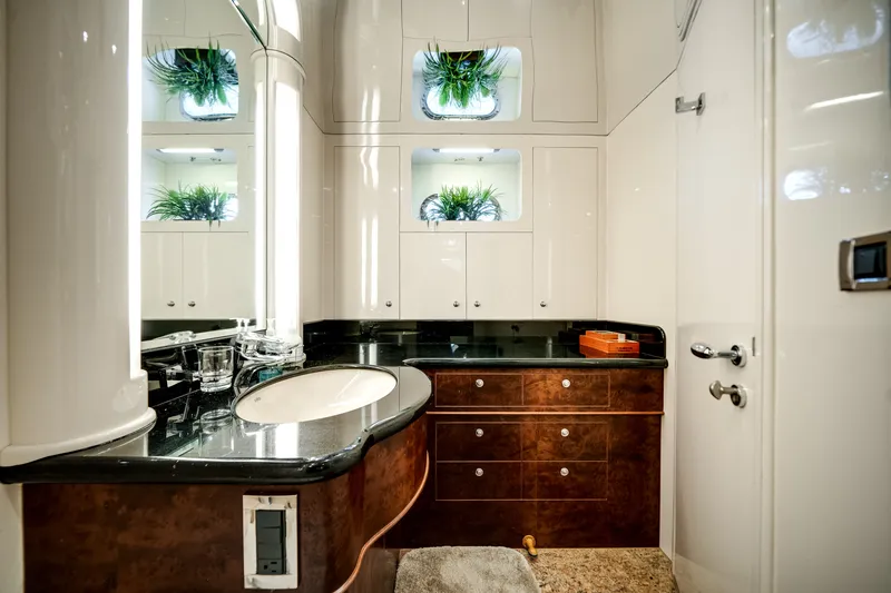 Slide: The Image of Horizon E76 2007 - 54