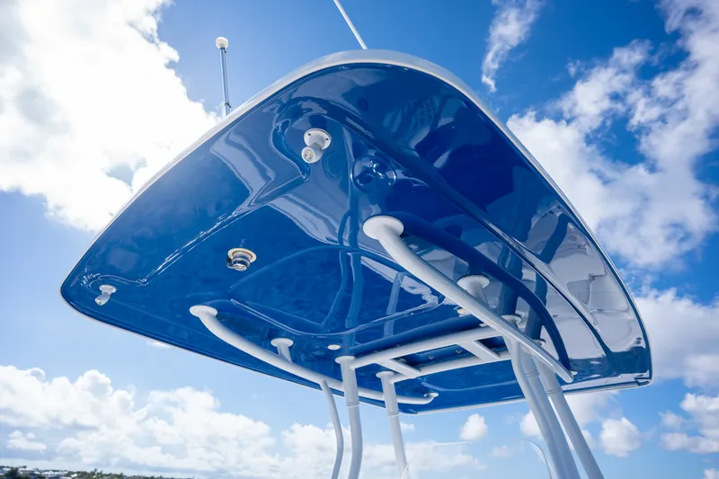 Slide: The Image of Intrepid 327 CC 2016 - 26