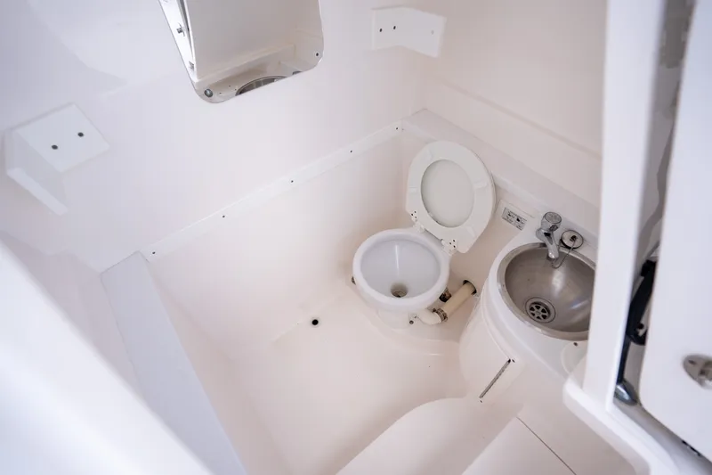 Slide: The Image of Intrepid 327 CC 2016 - 30