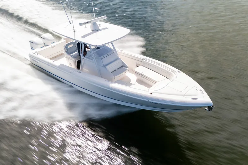 Slide: The Image of Intrepid 327 CC 2016 - 5