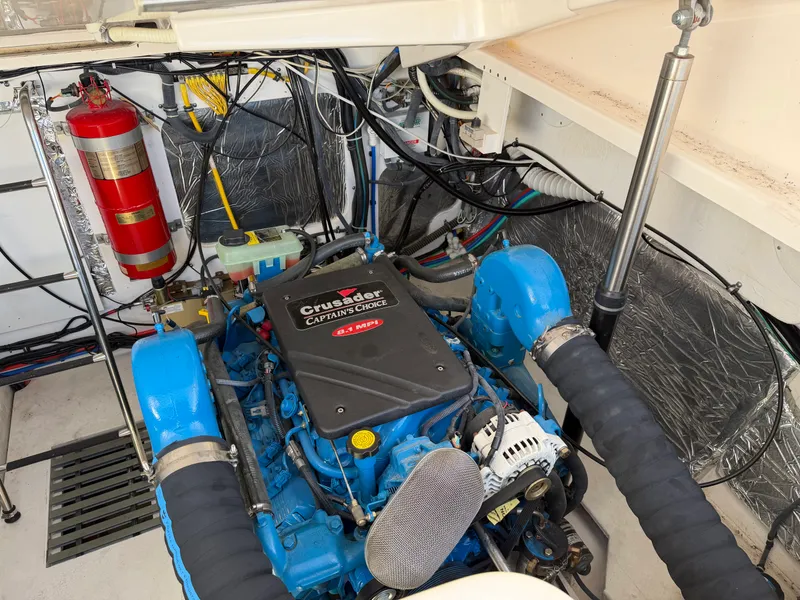 Slide: The Image of Tiara 3600 SOVRAN 2006 - 41