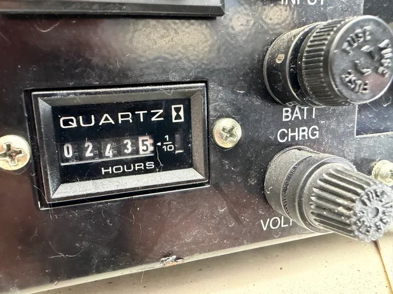 Slide: The Image of Tiara 3600 SOVRAN 2006 - 44