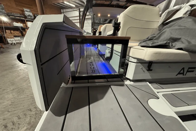 Slide: The Image of Saxdor 320 GTO 2024 - 17