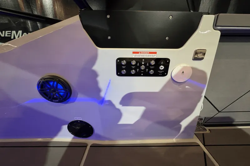 Slide: The Image of Saxdor 320 GTO 2024 - 31