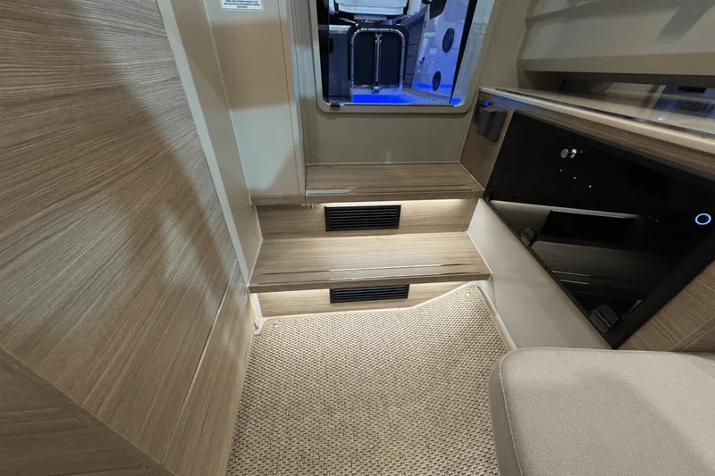 Slide: The Image of Saxdor 320 GTO 2024 - 40