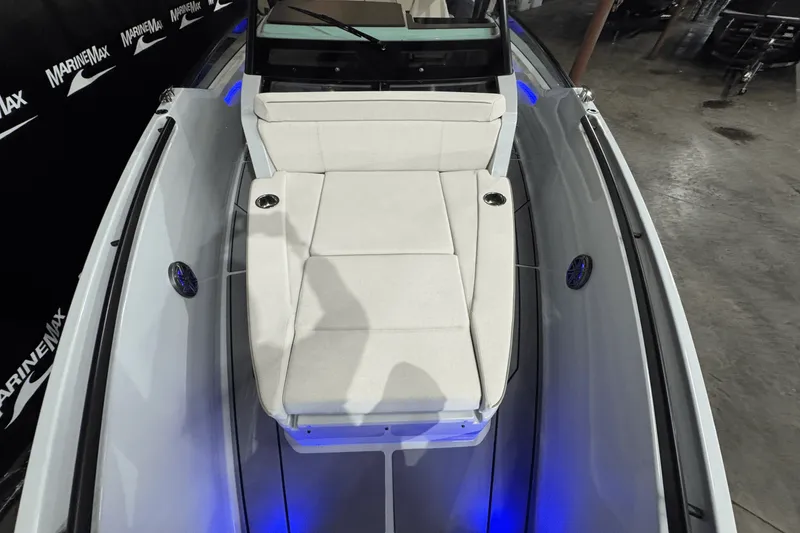 Slide: The Image of Saxdor 320 GTO 2024 - 49