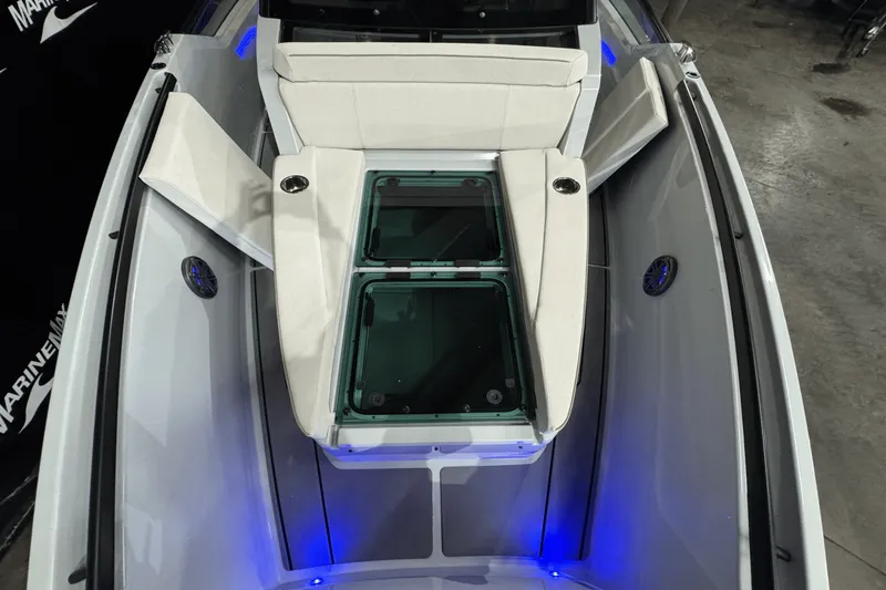 Slide: The Image of Saxdor 320 GTO 2024 - 50